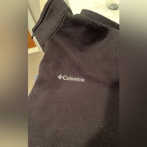 Black Columbia 1/4 zip fleece